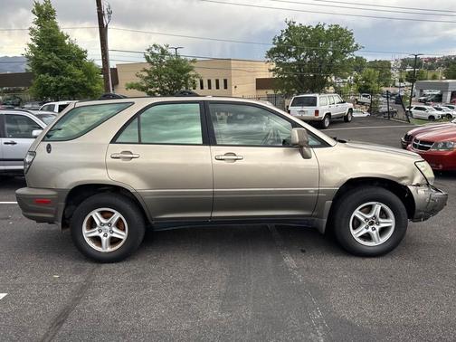 2002 Lexus RX 300 Base (A4)