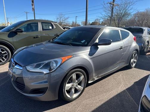 2013 Hyundai Veloster Base
