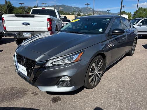 2020 Nissan Altima 2.5 SR