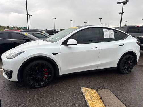 2022 Tesla Model Y Long Range