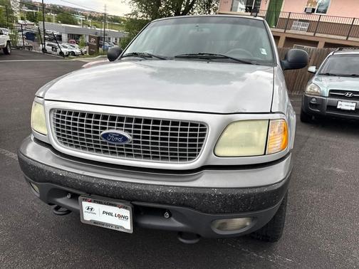2002 Ford Expedition XLT