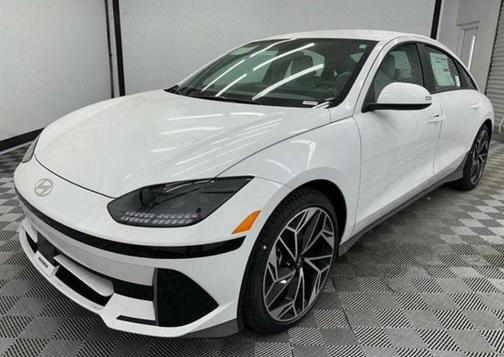 2025 Hyundai IONIQ 6 SEL