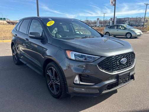 2019 Ford Edge ST