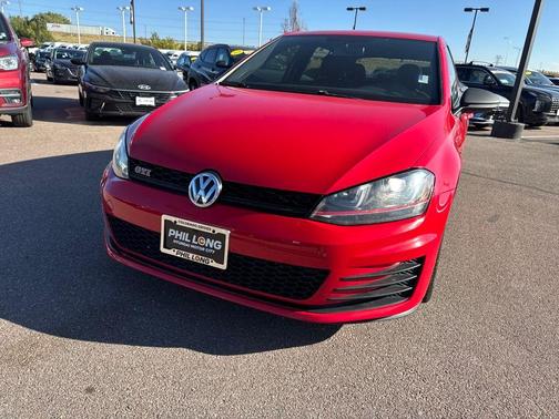 2017 Volkswagen Golf GTI Sport 4-Door