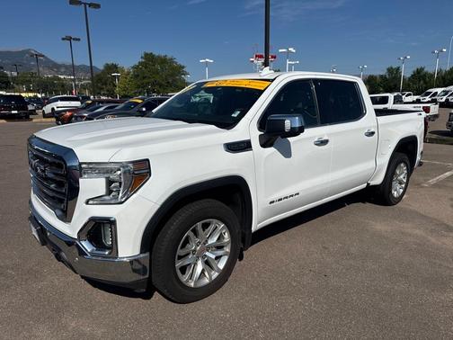 2021 GMC Sierra 1500 SLT