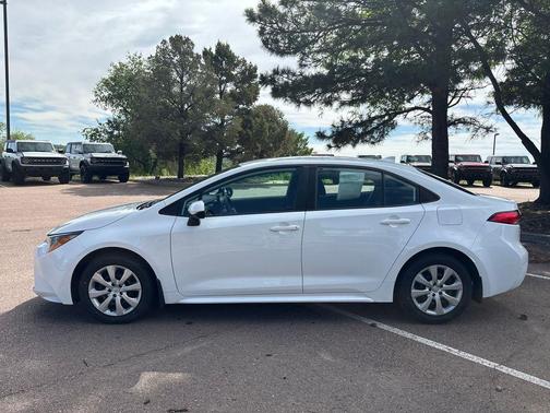 White 2022 Toyota Corolla LE