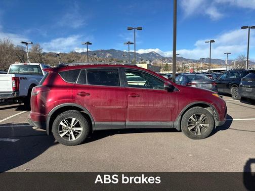 2018 Toyota RAV4 XLE