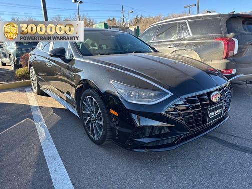 2022 Hyundai SONATA Limited