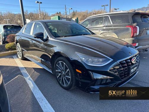 2022 Hyundai SONATA Limited