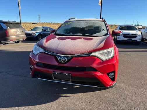 2017 Toyota RAV4 XLE