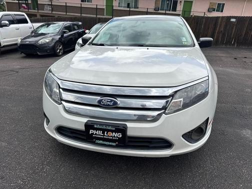 2011 Ford Fusion S