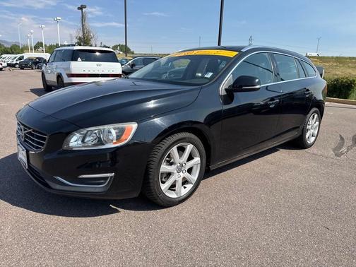 2016 Volvo V60 T5 Premier