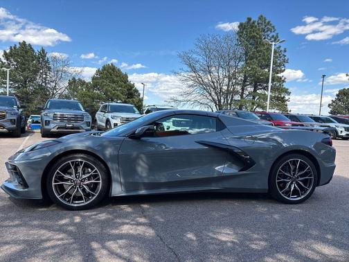 Sea 2025 Chevrolet Corvette Stingray w/3LT