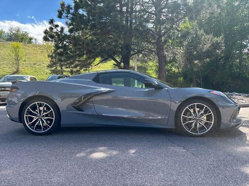 Sea 2025 Chevrolet Corvette Stingray w/3LT