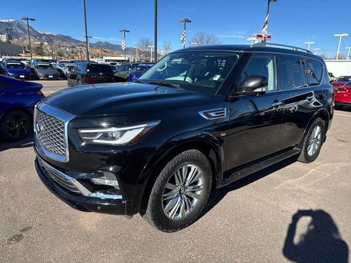 2019 INFINITI QX80 Luxe
