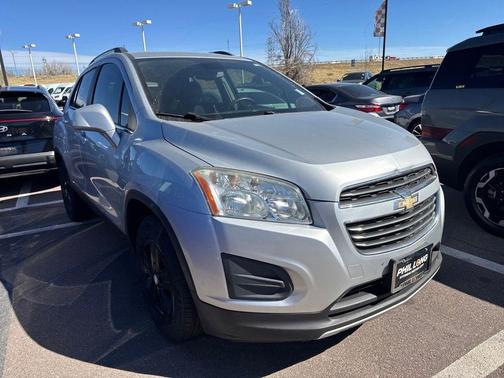 Silver Ice Metallic 2016 Chevrolet Trax LT