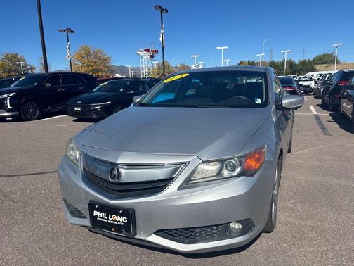2015 Acura ILX 2.0L w/Premium Package
