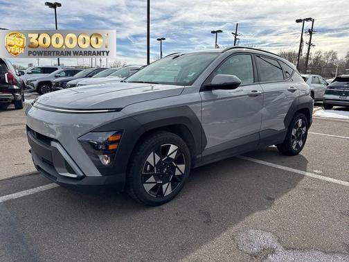 2024 Hyundai KONA SEL