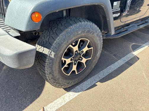 Black Clearcoat 2015 Jeep Wrangler Unlimited Sport