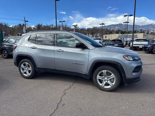 2024 Jeep Compass Latitude