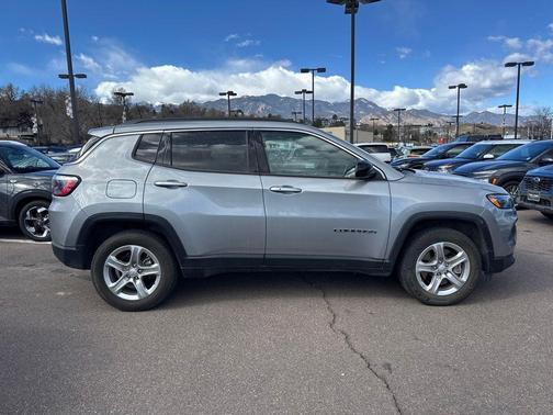 2024 Jeep Compass Latitude