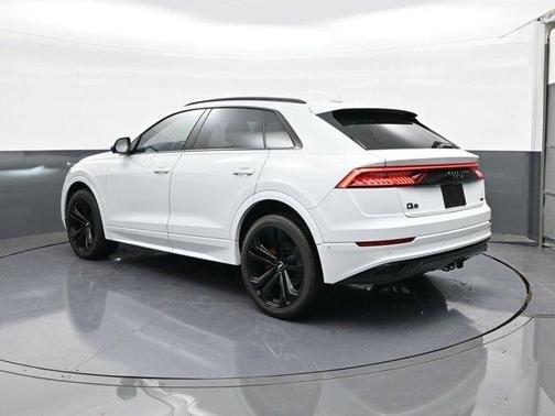 2019 Audi Q8 3.0T Premium Plus