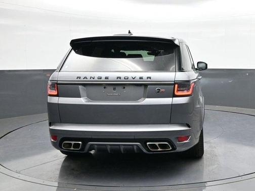 2022 Land Rover Range Rover SVR Carbon Edition