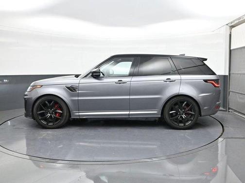 2022 Land Rover Range Rover SVR Carbon Edition