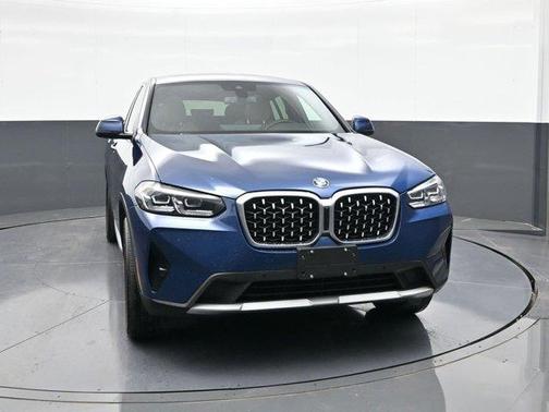 2022 BMW X4 xDrive30i