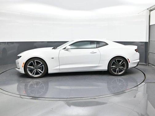 2021 Chevrolet Camaro 2LT