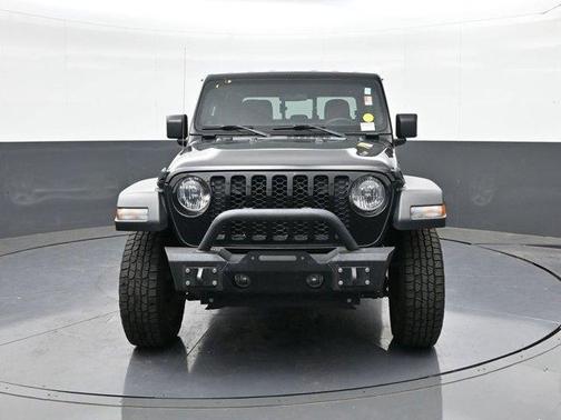 2020 Jeep Gladiator Sport