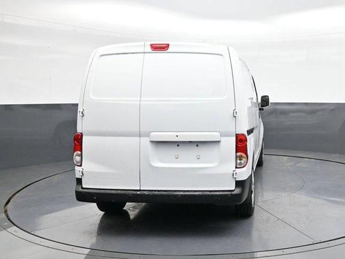 2021 Nissan NV200 SV