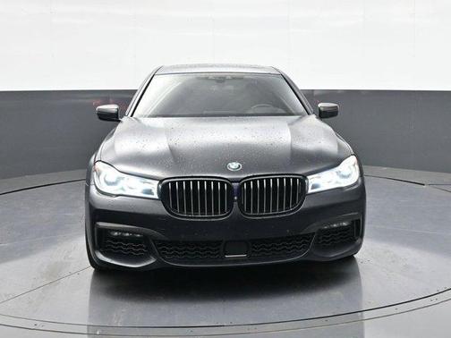 2018 BMW 750 i xDrive