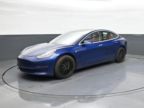 2020 Tesla Model 3 Long Range