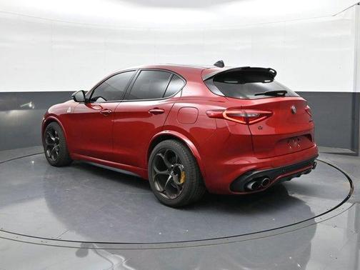 2018 Alfa Romeo Stelvio Quadrifoglio