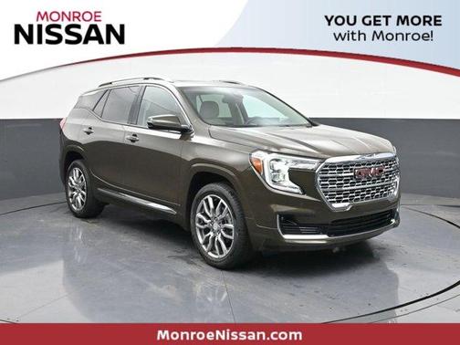 2023 GMC Terrain Denali