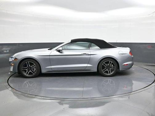 2023 Ford Mustang EcoBoost