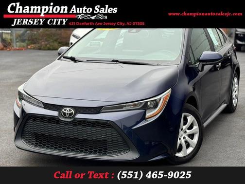 2022 Toyota Corolla LE