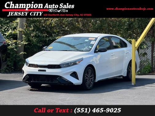2022 Kia Forte GT-Line