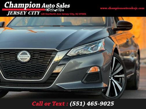 2021 Nissan Altima 2.5 SR