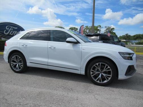 2021 Audi Q8 55 Premium Plus
