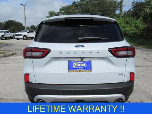 2025 Ford Escape Base