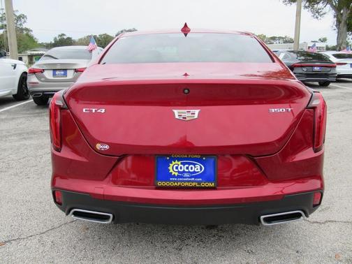 2023 Cadillac CT4 Luxury