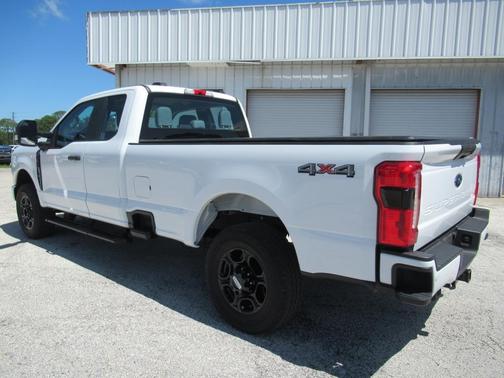 2023 Ford F-250 XL