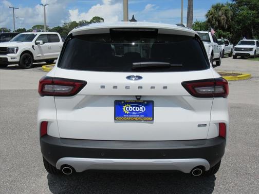 2025 Ford Escape PHEV Base