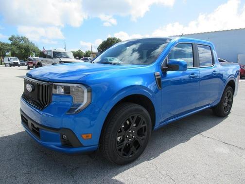 2025 Ford Maverick Lobo Standard