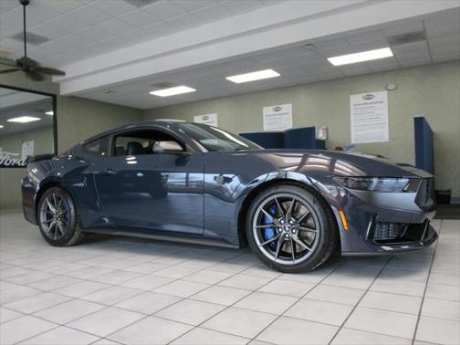 2025 Ford Mustang Dark Horse Fastback
