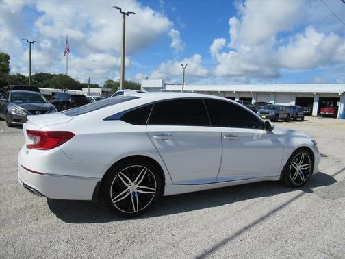 2021 Honda Accord Touring 2.0T