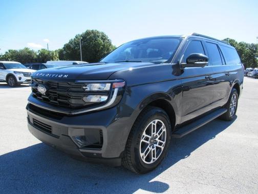 2025 Ford Expedition Max Active 4x2