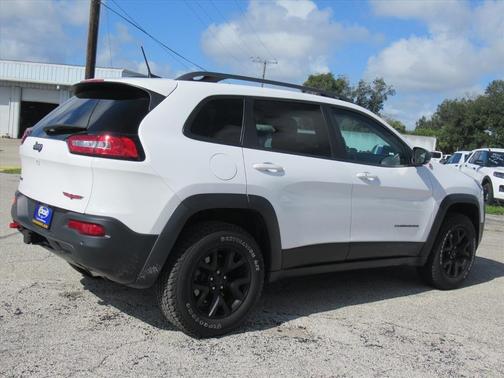 2018 Jeep Cherokee Trailhawk
